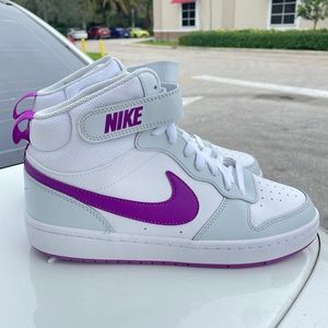 Nike Court Borough Mid 2